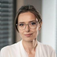 Banking & Insurance: Monika Dziurdzia 